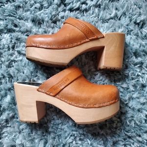 Swedish Hasbeens clogs size 35